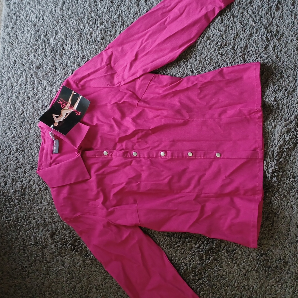 New Shape fx by newport news size 12